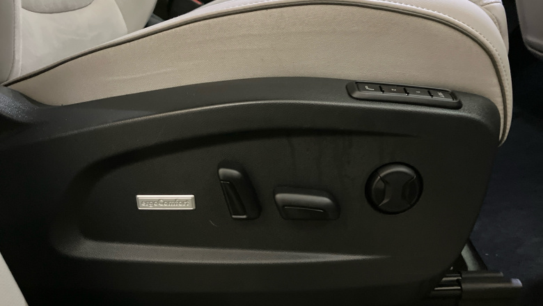 Volkswagen ID. Buzz 210kW Style Pro 86kWh 5dr LWB Auto [7 Seat] Electric Estate